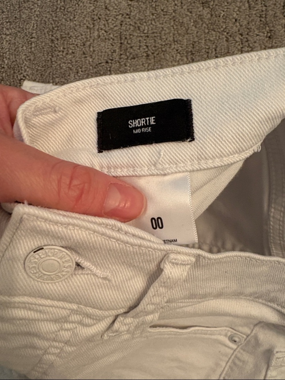 Express Shortie Mid Rise shorts - Picture 5 of 5